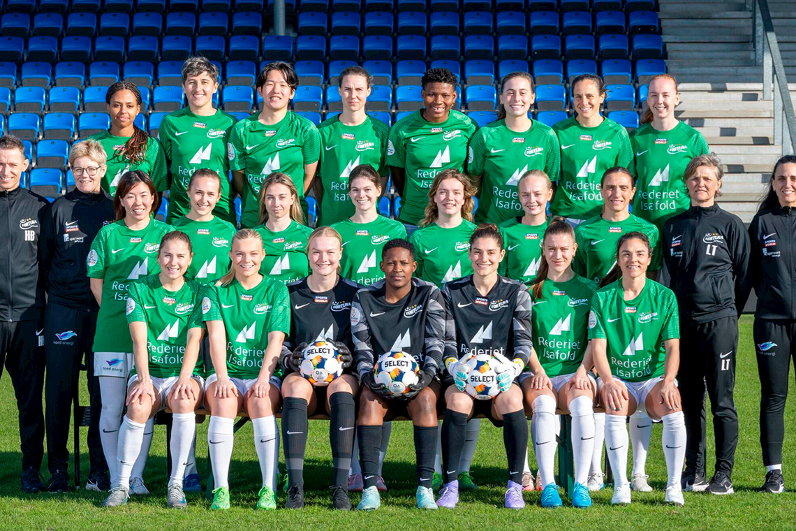 FORTUNA LIGATRUP OG STAB HOLDFOTOBESKÅRE FORSIDE FORTUNA LIGATRUP OG STAB HOLDFOTOBESKÅRE FORSIDE